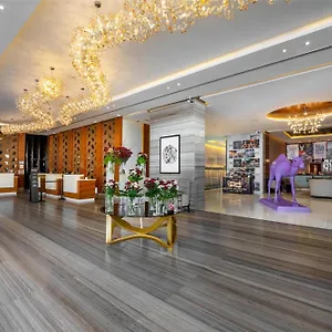 5* Ξενοδοχείο Radisson Blu Hotel, Waterfront