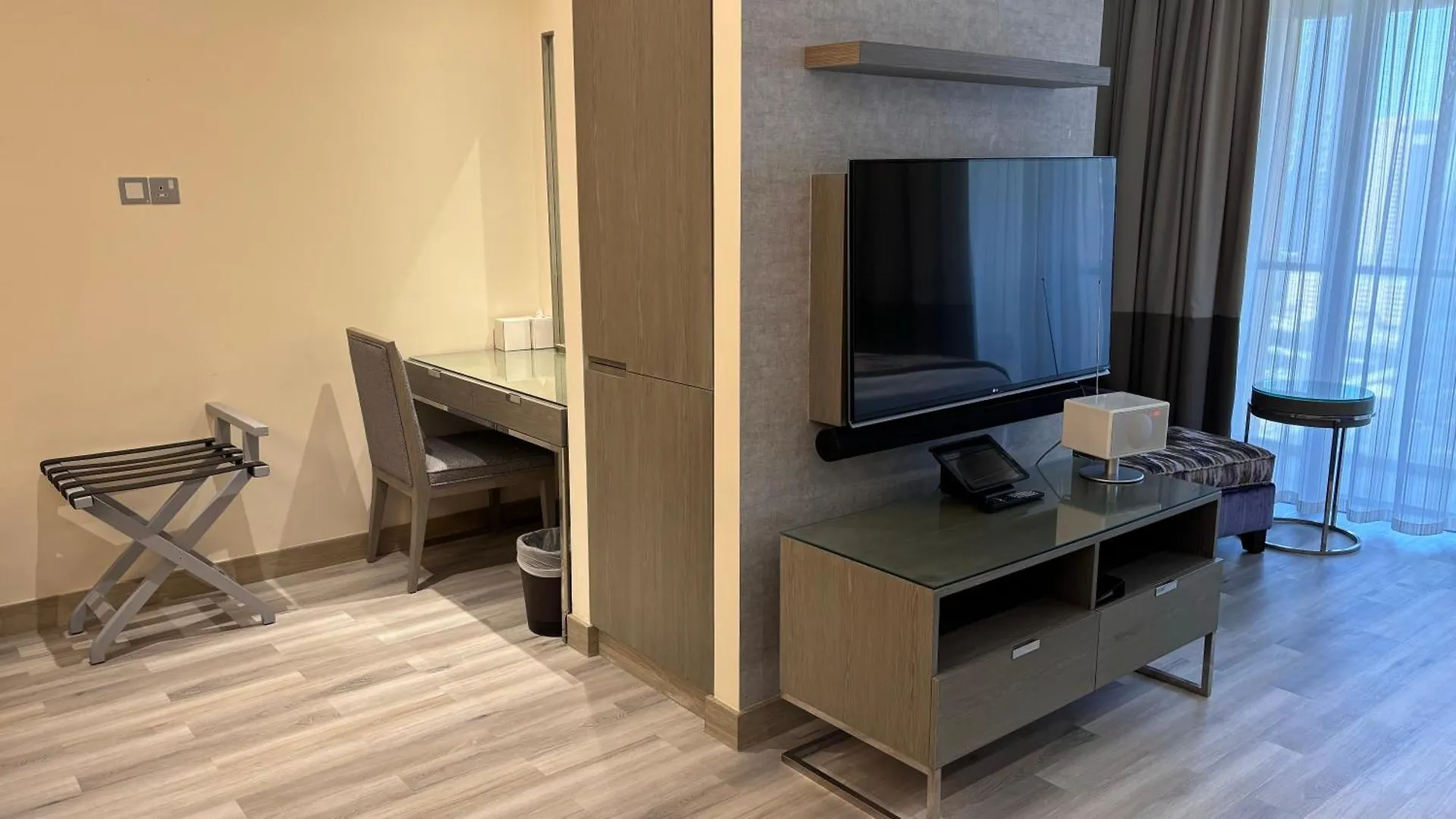 Apart Otel Emaar Residences Fashion Avenue - Formerly Address Dubai Mall - Stunning Vacation Homes